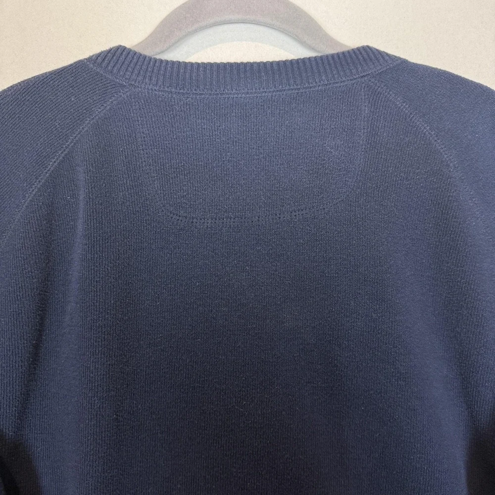 Tommy Bahama Sweater Men L Blue Purple V Neck Knit Pullover Soft Cozy Reversible